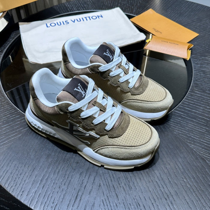 L0VT SNEAKER