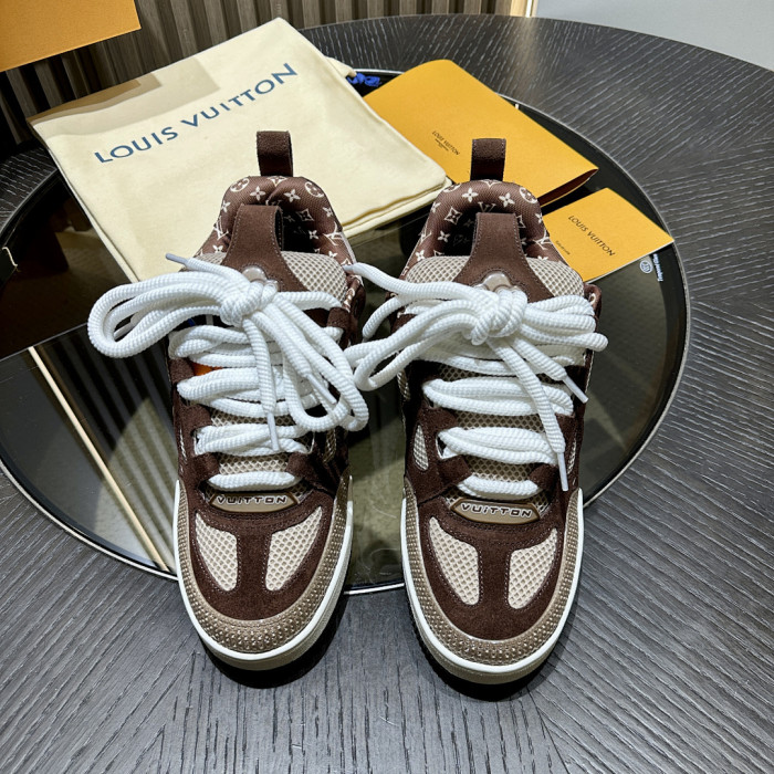 L0VT SNEAKER