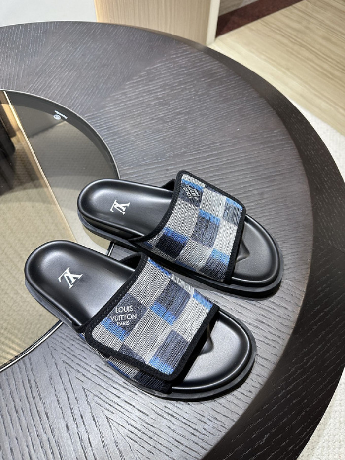 L0VT SANDAL