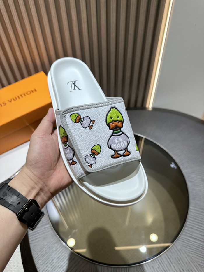 L0VT SANDAL