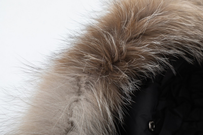 M0*C1ER DOWN JACKET