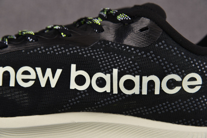 NEW BALAN& SNEKAER
