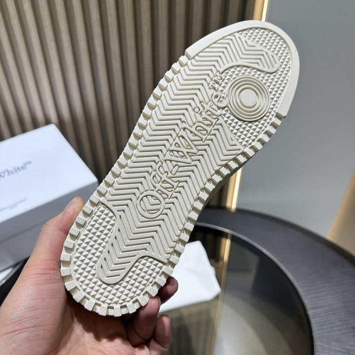 OFW SNEAKER