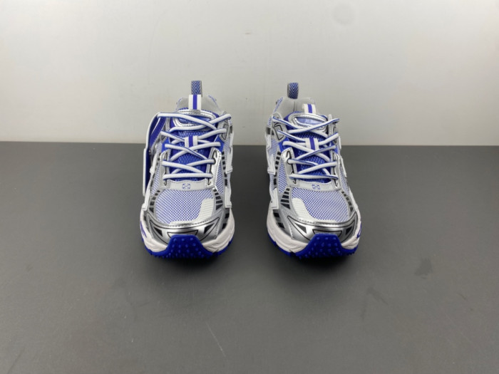 OFW SNEAKER