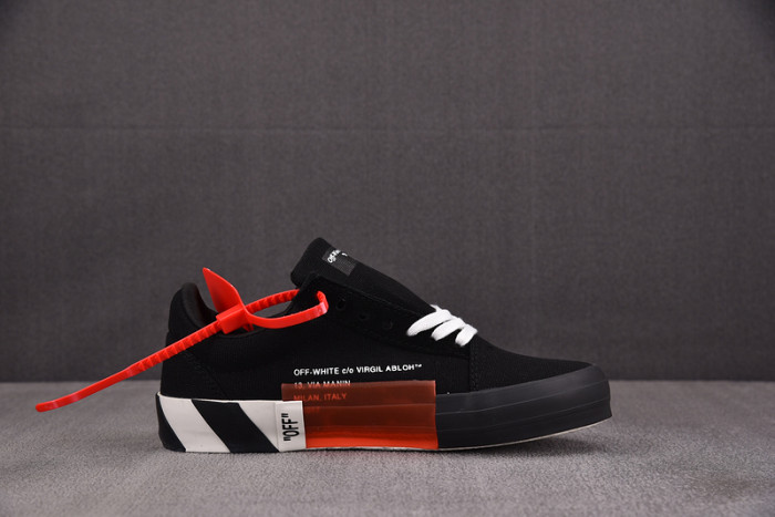 OFW SNEAKER