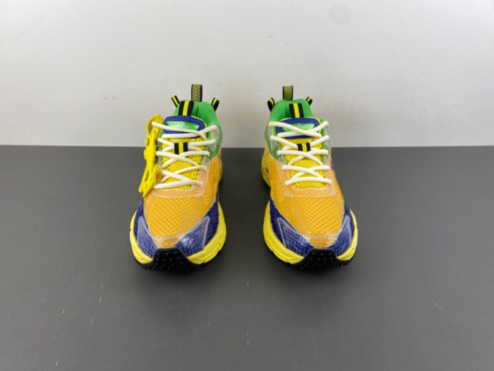 OFW SNEAKER