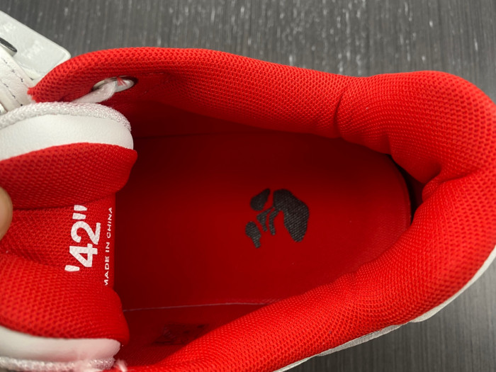 OFW SNEAKER
