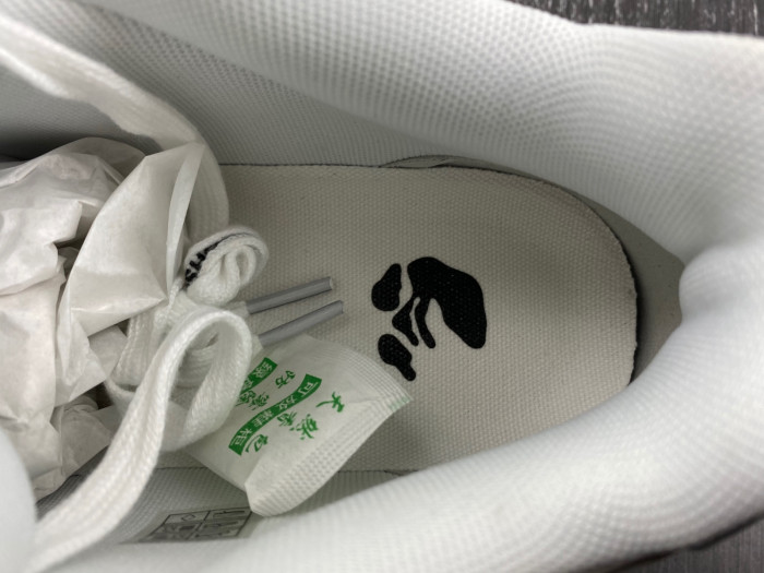 OFW SNEAKER