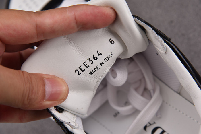 PRAD SNEAKER