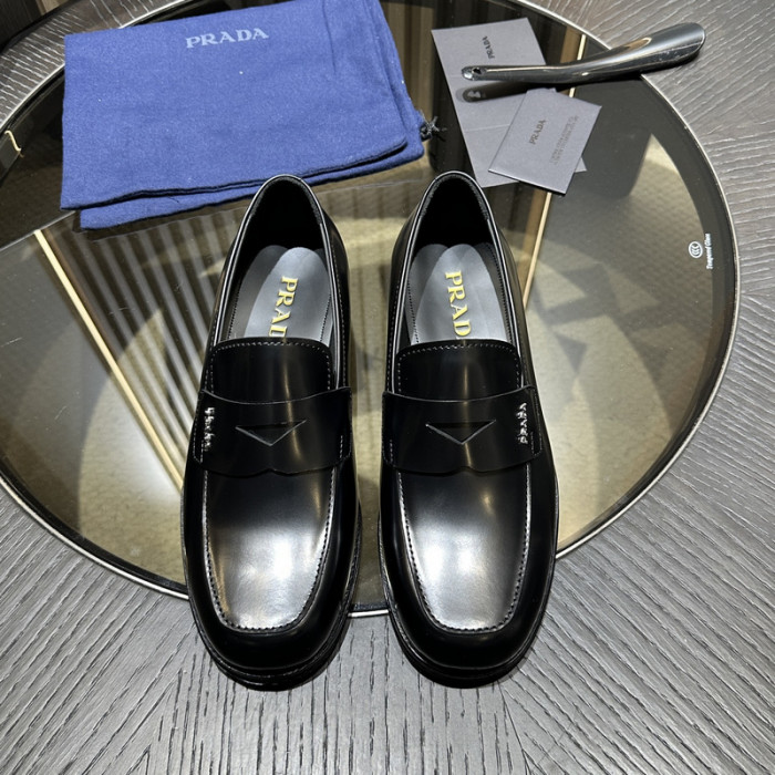 PRAD SNEAKER