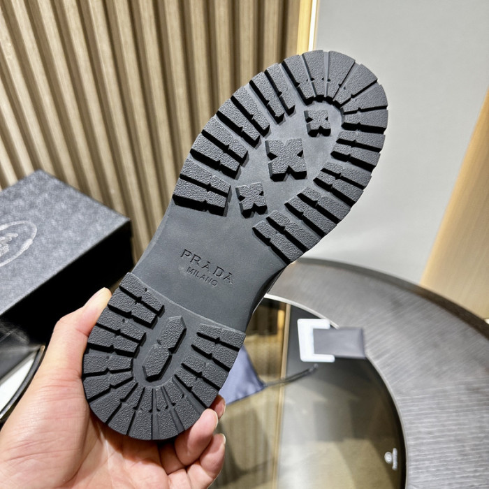 PRAD SNEAKER