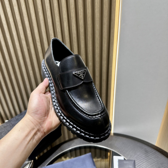 PRAD SNEAKER