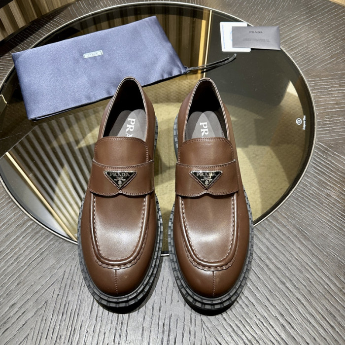 PRAD SNEAKER