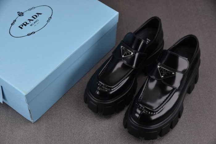 PRAD SNEAKER