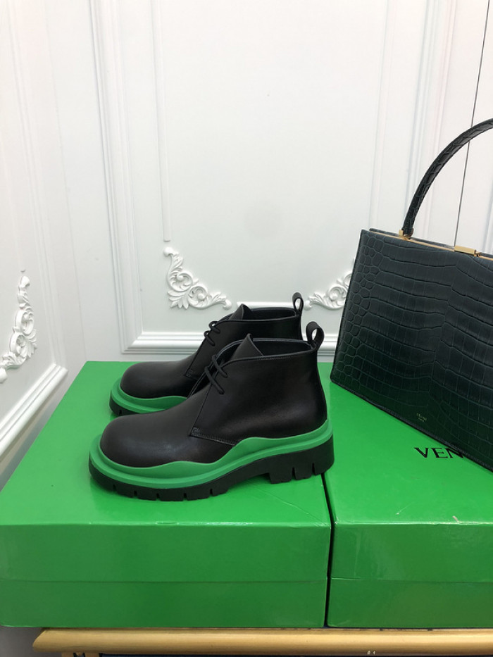 BV boots 031